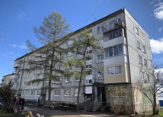 Продается 2-ком. квартира, 42.1 м2, Новгородская область, Заверяжская улица, 3