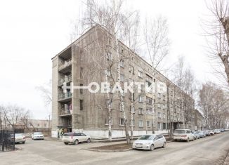 Продам 2-комнатную квартиру, 30 м2, Новосибирск, Первомайская улица, 204А, метро Речной вокзал