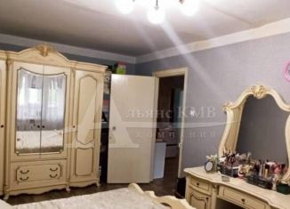 Продается 4-комнатная квартира, 76 м2, Ставропольский край, проспект Победы, 20