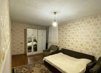 Продается 2-комнатная квартира, 44.7 м2, Нальчик, улица Кирова, 351, район Богданка