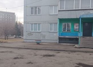 Четырехкомнатная квартира на продажу, 72 м2, Красноярский край, проспект Металлургов, 37А