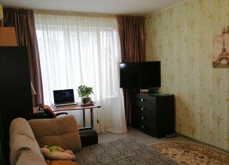 Продам двухкомнатную квартиру, 44 м2, Тольятти, проспект Степана Разина, 48