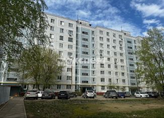 Продается однокомнатная квартира, 35 м2, Татарстан, улица Адоратского, 30