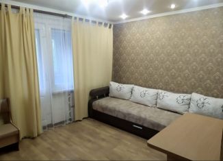 Продажа 2-комнатной квартиры, 48 м2, Батайск, улица Луначарского, 190