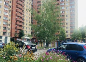 Сдаю двухкомнатную квартиру, 53 м2, Московская область, 1-й микрорайон, 28