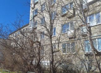 Продается двухкомнатная квартира, 30.5 м2, Краснотурьинск, улица Попова