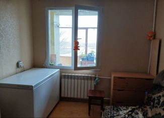 Продается двухкомнатная квартира, 53 м2, посёлок городского типа Новоозёрное, Морская улица, 11