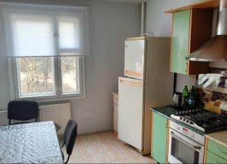 Сдам 3-комнатную квартиру, 75 м2, посёлок Шушары, Пушкинская улица, 34