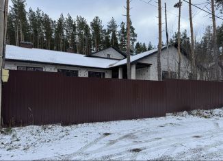 Продаю дом, 380 м2, деревня Богданово, улица Серебряный Бор, 74