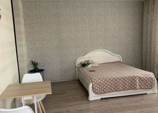 Продается квартира студия, 40 м2, Челябинск, Калининский район, улица Братьев Кашириных, 131Б