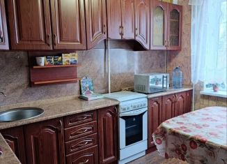 Продам 2-комнатную квартиру, 49.7 м2, Балтийск, проспект Ленина, 39