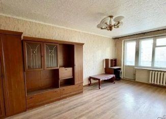 Продается 1-ком. квартира, 30 м2, Северск, Коммунистический проспект, 64А