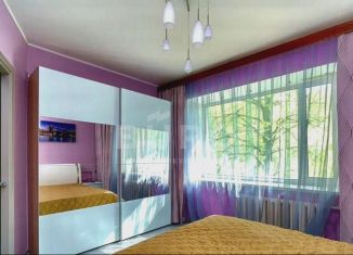 Продаю двухкомнатную квартиру, 65 м2, Москва, Большая Бронная улица, Большая Бронная улица