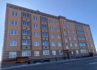 Продам 2-ком. квартиру, 58.9 м2, Калужская область, улица Николая Ткачёва, 16