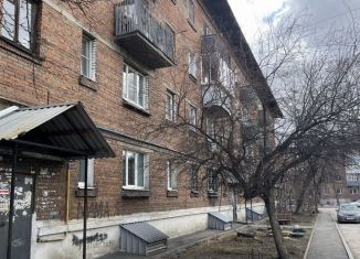 Продажа 2-ком. квартиры, 42 м2, Шелехов, 8-й квартал, 11