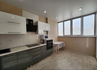 Сдаю однокомнатную квартиру, 37 м2, Димитровград, улица Славского, 18Б