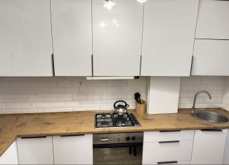 Продажа 1-ком. квартиры, 37 м2, Калининград, Артиллерийская улица, 51