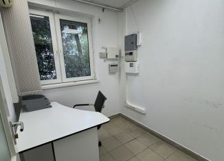 Сдаю офис, 14.6 м2, Москва, Смоленский бульвар, 15, метро Киевская