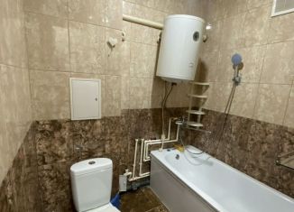 1-комнатная квартира в аренду, 58 м2, Грозный, улица Дьякова, 17А, 4-й микрорайон