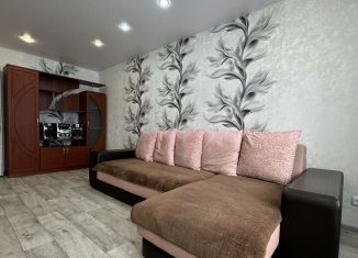 Сдается в аренду 2-ком. квартира, 54.6 м2, село Нюксеница, улица Культуры