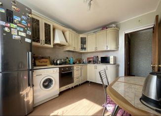 Сдам в аренду 3-комнатную квартиру, 62 м2, Уфа, улица Мубарякова, 10/1