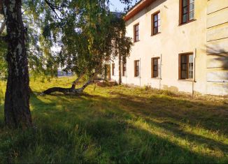 Продаю коттедж, 1200 м2, деревня Ужевка, Заречная улица