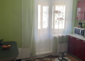 Продажа трехкомнатной квартиры, 88 м2, Чехов, Земская улица, 9