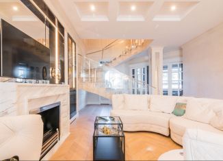 Дом на продажу, 300 м2, Краснодар, улица 2-я Линия, улица 2-я Линия