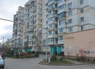 Продам 3-ком. квартиру, 65 м2, посёлок городского типа Комсомольское, Светлая улица, 29