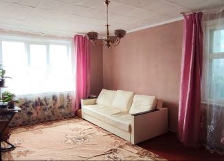 Продам 3-ком. квартиру, 65 м2, село Яганово, Центральная улица, 2