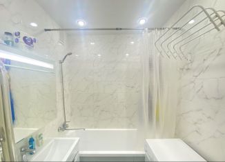 Продаю трехкомнатную квартиру, 75 м2, Благовещенск, улица Демьяна Бедного, 66/2