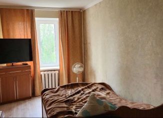 Продаю 3-комнатную квартиру, 58 м2, поселок городского типа Степное, улица Димитрова, 37