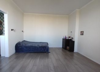 Продам 2-комнатную квартиру, 83 м2, Реутов, улица Реутовских Ополченцев, 10