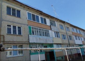 Продам трехкомнатную квартиру, 66 м2, село Вятское, улица Новикова, 53