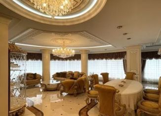 3-комнатная квартира на продажу, 140 м2, Краснодар, ЖК Элегант, Старокубанская улица, 139/1