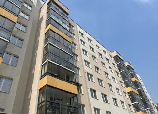 Сдается двухкомнатная квартира, 63.4 м2, Екатеринбург, улица Степана Разина, 107, улица Степана Разина