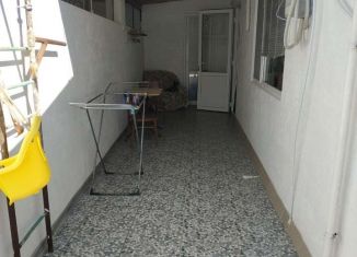 Сдается комната, 30 м2, поселок городского типа Заозерное, Октябрьская улица