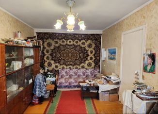 Двухкомнатная квартира на продажу, 51.6 м2, Мурманская область, набережная Климентьева, 11