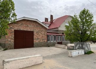 Коттедж на продажу, 578 м2, село Старая Бинарадка, Советская улица