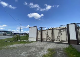 Продается дом, 110 м2, село Нартан, улица Братьев Домбировых