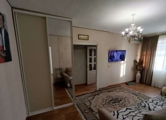 Продажа 2-комнатной квартиры, 46 м2, Краснодар, улица Полины Осипенко, 143, микрорайон Дубинка