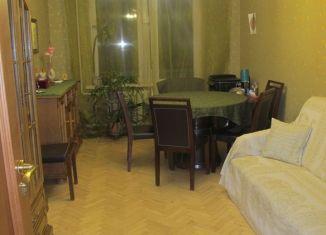 Продается 3-комнатная квартира, 64 м2, деревня Новое Девяткино, улица Ветеранов, 2