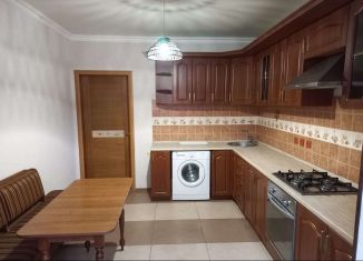 Сдача в аренду двухкомнатной квартиры, 64 м2, Северная Осетия, улица Алихана Гагкаева, 9