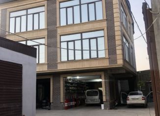 Сдается в аренду помещение свободного назначения, 550 м2, Махачкала, улица Хаджи Булача, Ленинский район