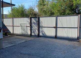 Продается дом, 110 м2, посёлок городского типа Раздольное, улица Ленина, 13А