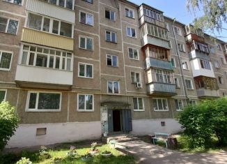 Продам 2-ком. квартиру, 44 м2, Йошкар-Ола, улица Анциферова, 17, 2-й микрорайон