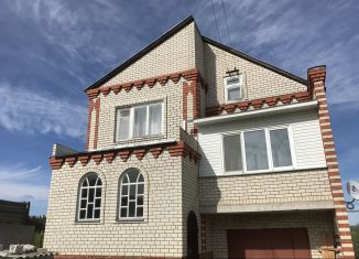 Дом на продажу, 160 м2, посёлок городского типа Базарный Карабулак, улица Мира, 1