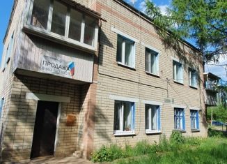 Продается 4-комнатная квартира, 103 м2, село Сущёво, Советская улица, 4