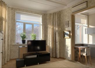 Продам двухкомнатную квартиру, 42 м2, Санкт-Петербург, Вяземский переулок, 4, метро Чёрная речка