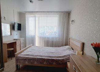 Продам 3-комнатную квартиру, 68.1 м2, Балаклава, улица Кирова, 18